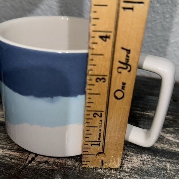 Blue & White Gradient Earthenware Mug - Picture 4 of 6